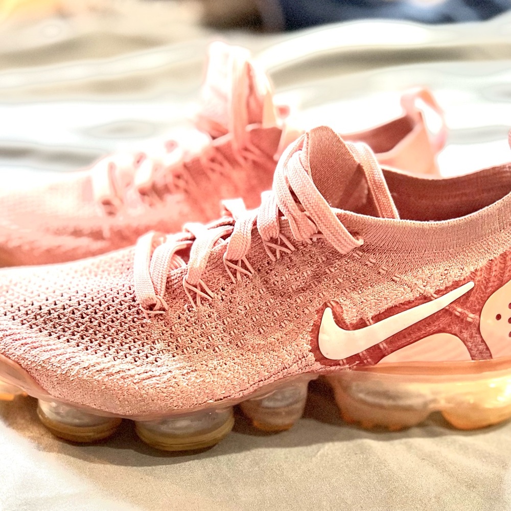 Women’s Nike Vapor AirMax Flyknit sneakers